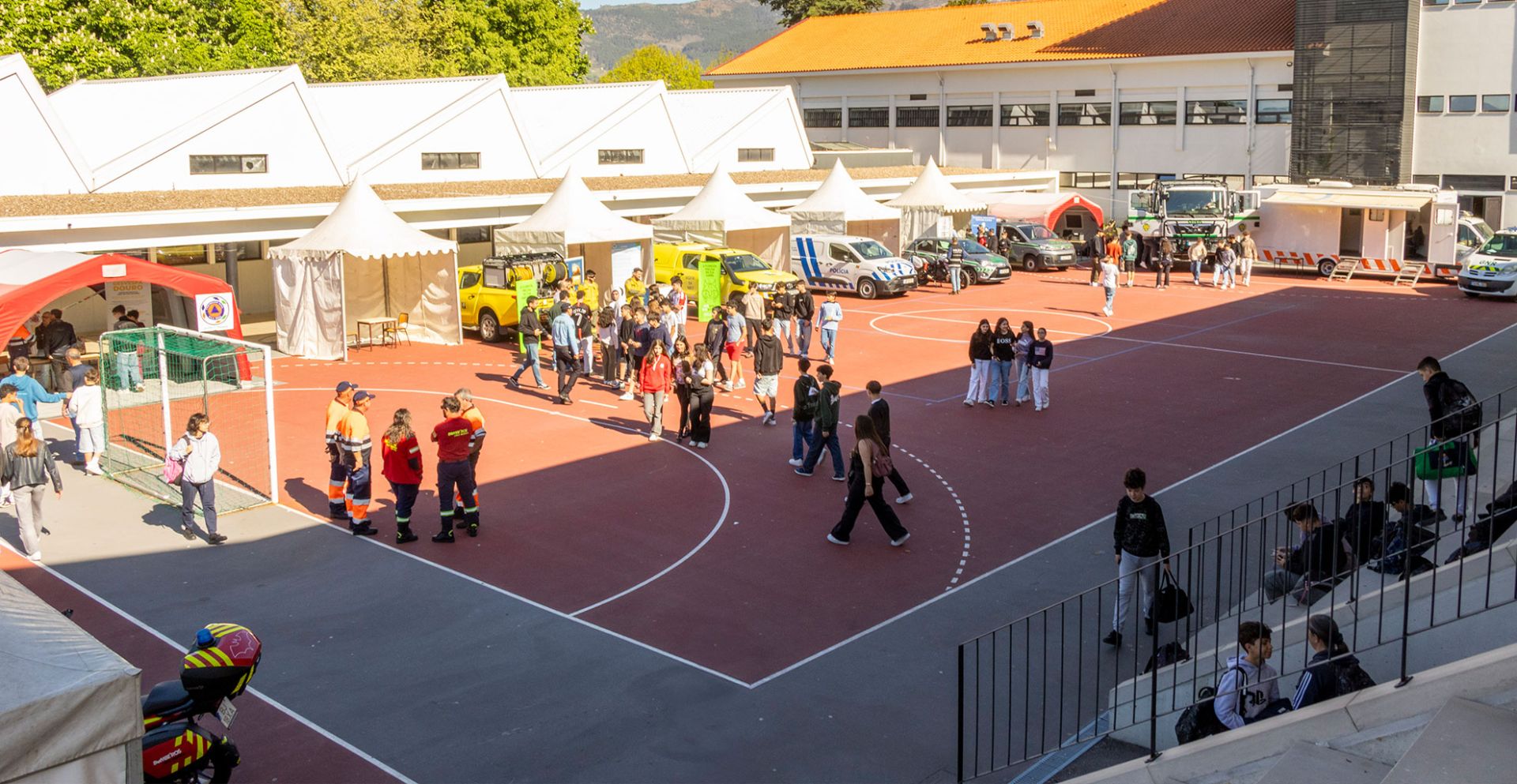 “A Proteção Civil Somos Todos Nós” em ação de formação na Escola de São Pedro