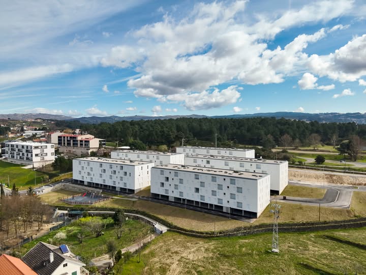 Município de Vila Real entrega chaves de 180 habitações municipais