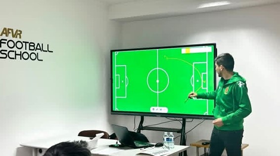 Metodologia do Treino de Guarda-Redes na AFRV